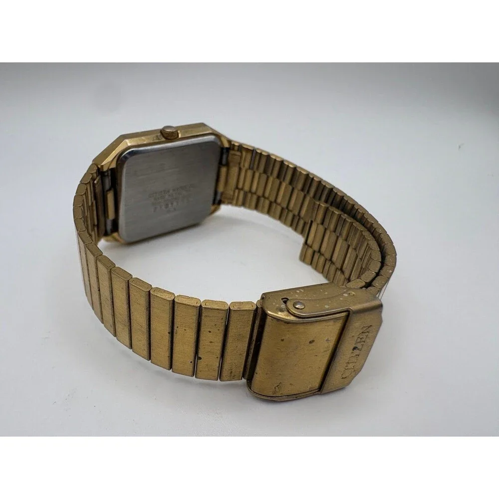 Vintage Citizen Quartz Gold-Tone Octagonal Watch Cal 6031 square
